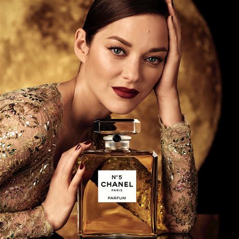 advertisement of a perfume chanel|Chanel no 5 advert actress.